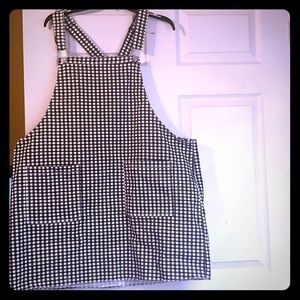 overall dress / black and white checkers